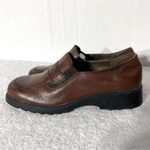 Vintage B.U.M. Equipment Brown Leather Rounded Square Toe Chunky Heel Loafer 6.5 - Picture 4 of 12